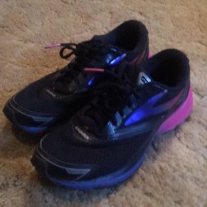 Women’s Brooks running Shoes